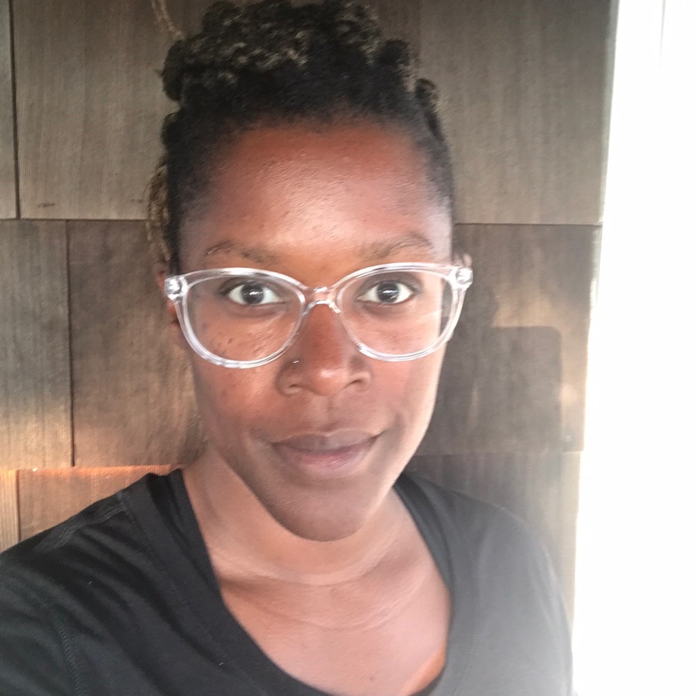 Meet your Posher, Tonya